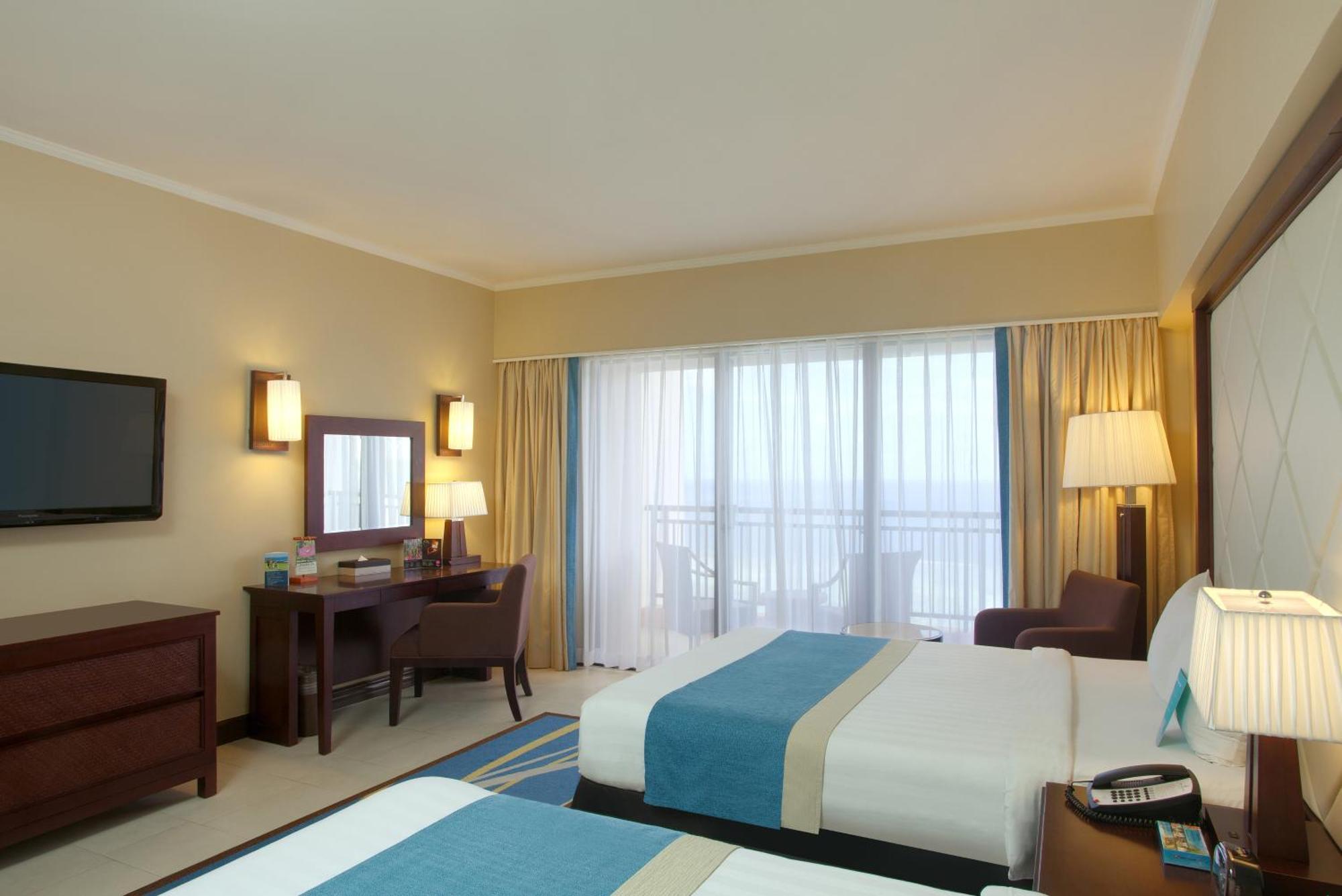 Pacific Islands Club Guam Hotel Tumon Eksteriør billede