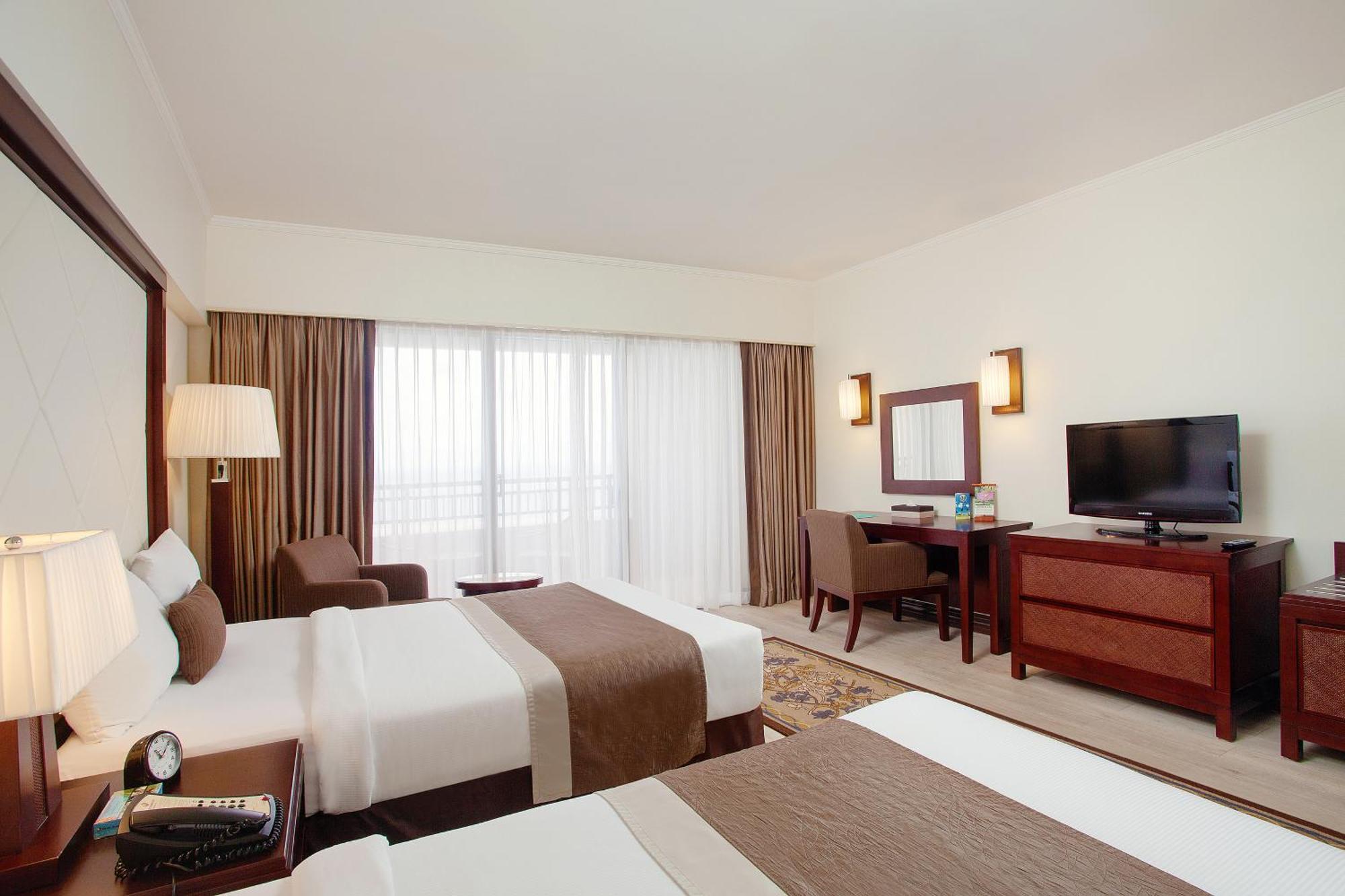 Pacific Islands Club Guam Hotel Tumon Eksteriør billede